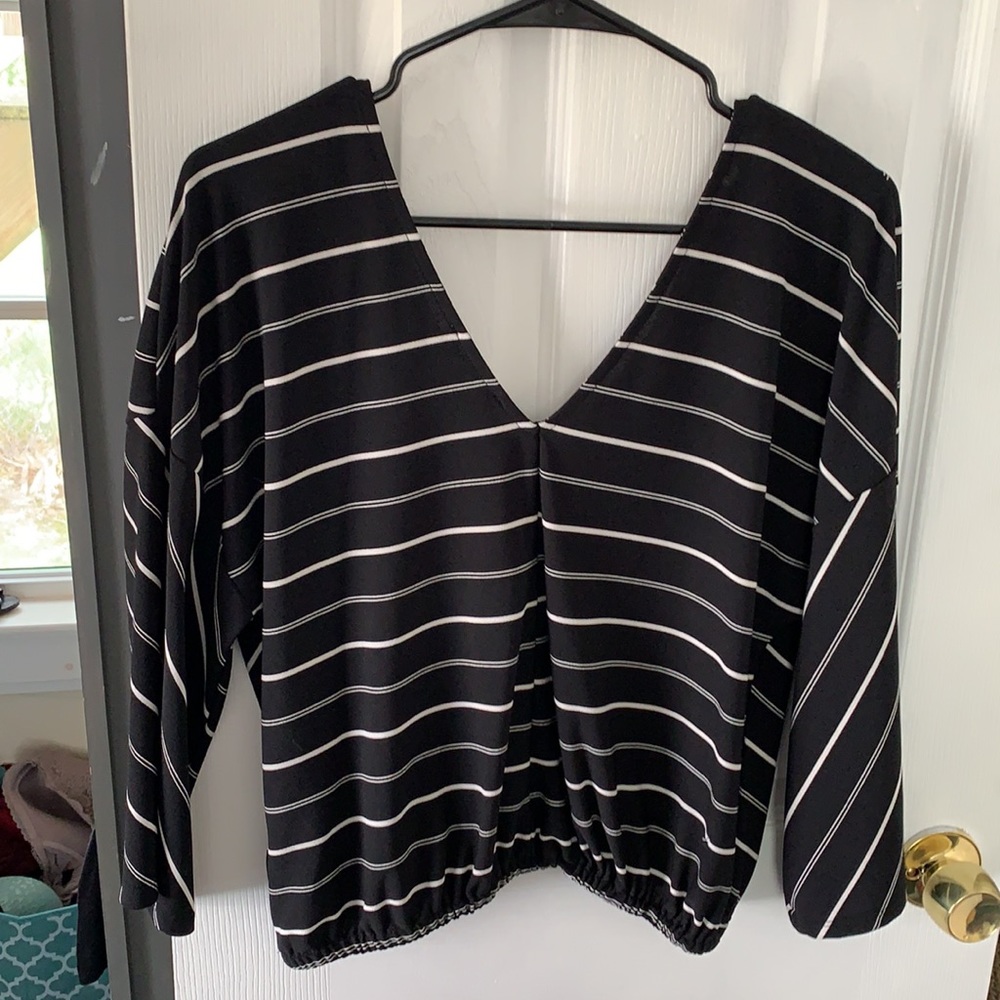 Express black and white blouse